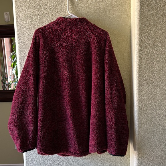 Warm and cozy pullover jacket. Size 3x. Worn once. - Picture 3 of 4